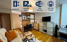 Centrico Con Parking Y Wifi ツ By Rias Baixas Rentals
